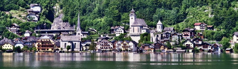 Hallstatt, Salt mine, Funicular, sky walk Trip From Salzburg - Timing and the seasonal closure: the deal-breaker you should check first