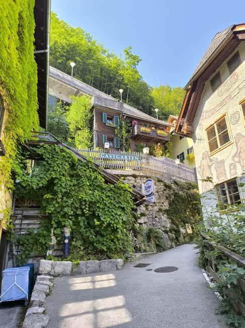Hallstatt & Salzburg Day Trip from Vienna or Bratislava - Optional Traunkirchen on Lake Traunsee: When the Route Adds a Bonus