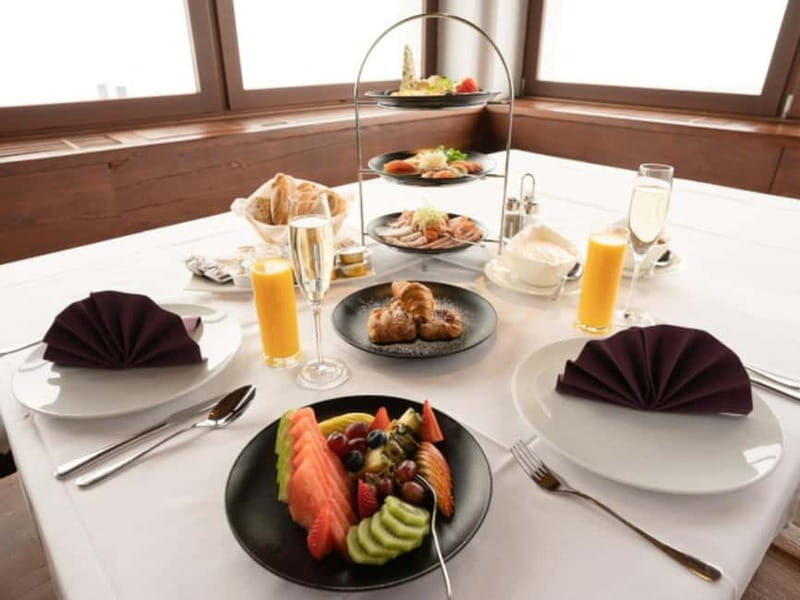 Innsbruck: Breakfast with Prosecco and Panoramic Views - Seegrube: Why This Mountain Breakfast Works So Well in Innsbruck