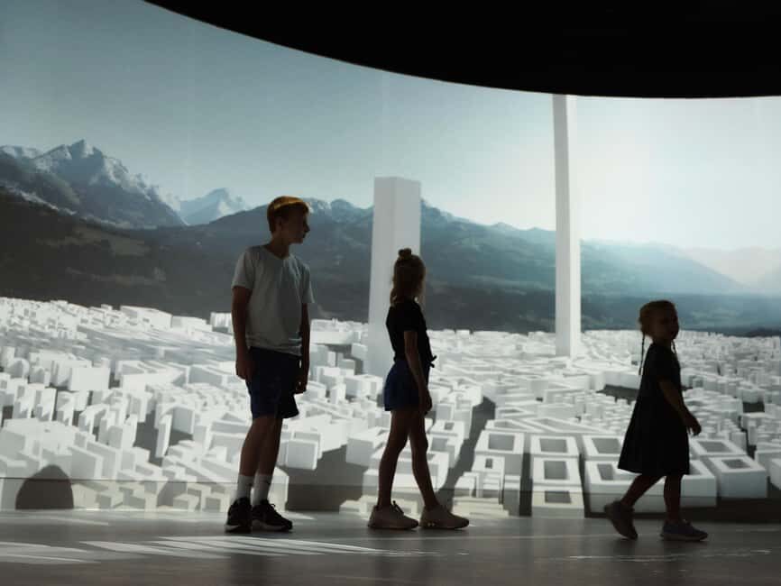 Innsbruck: EXPERIENCE TIROL - Immersive Show Ticket - Planning tips: lockers, what not to bring, and how to check in