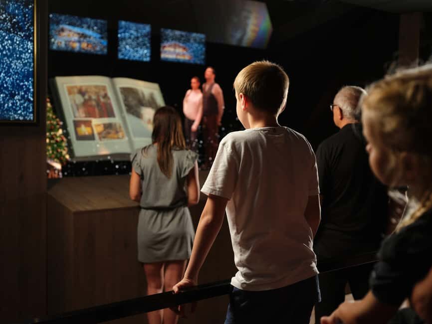 Innsbruck: EXPERIENCE TIROL - Immersive Show Ticket - Price check: is $22 per person worth your hour?