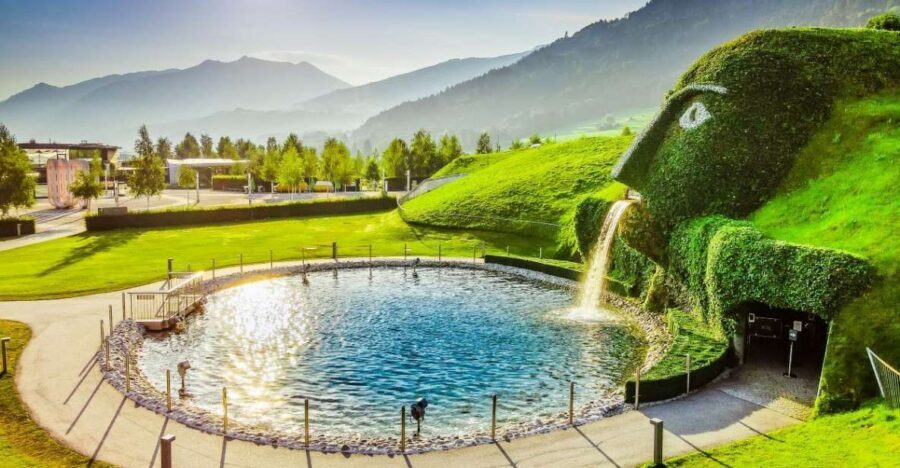 Innsbruck Swarovski Crystal Worlds Ticket and Transfer - Crystal Cloud: the 800,000-crystal moment that’s hard to forget