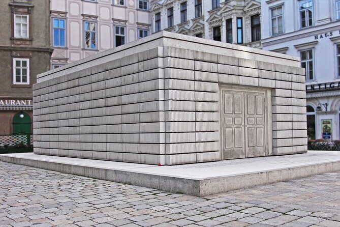 Jewish Vienna Walking Tour - Stop 4: Judenplatz Holocaust Memorial and the synagogues you can’t enter