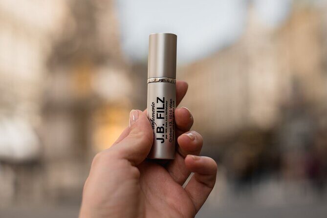 KuK perfumery Filz - the fragrance of empress Sisi - Café Frauenhuber start: how the 5:00 pm session works in real life