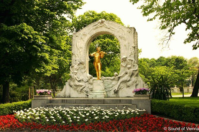 Kursalon Vienna: Strauss and Mozart Concert With Dinner - Should you book Kursalon Vienna: Strauss and Mozart Concert With Dinner?