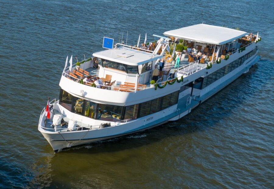 Linz: Harbor Cruise - Why a 45-Minute Linz Harbor Cruise Makes Sense