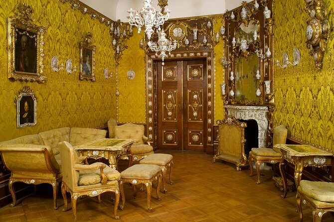 MAK - Museum of Applied Arts, Vienna, Ticket - Medieval to today: how the five-century range plays in real time