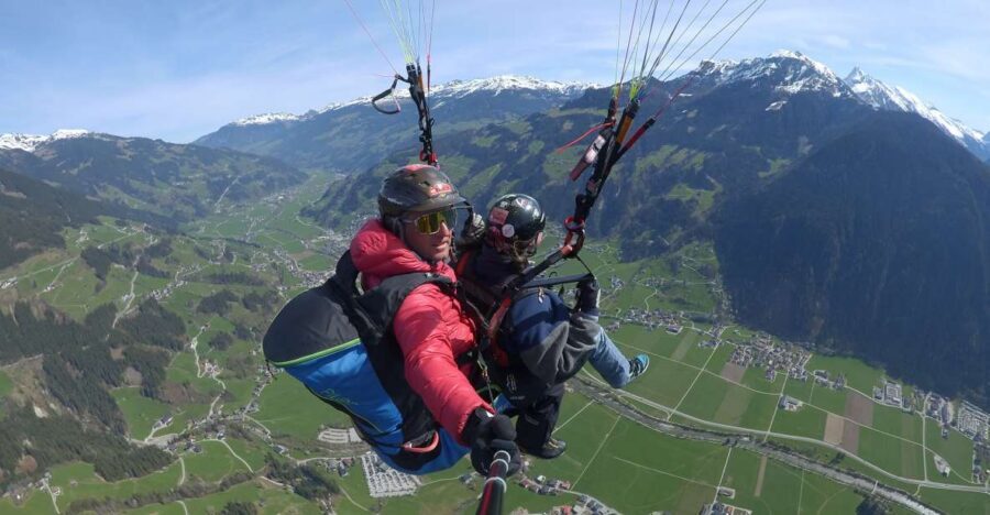 Mayrhofen: Paragliding Adventure With Soaring Views - Tandem Setup With a Pilot: Your Wishes Actually Shape the Flight