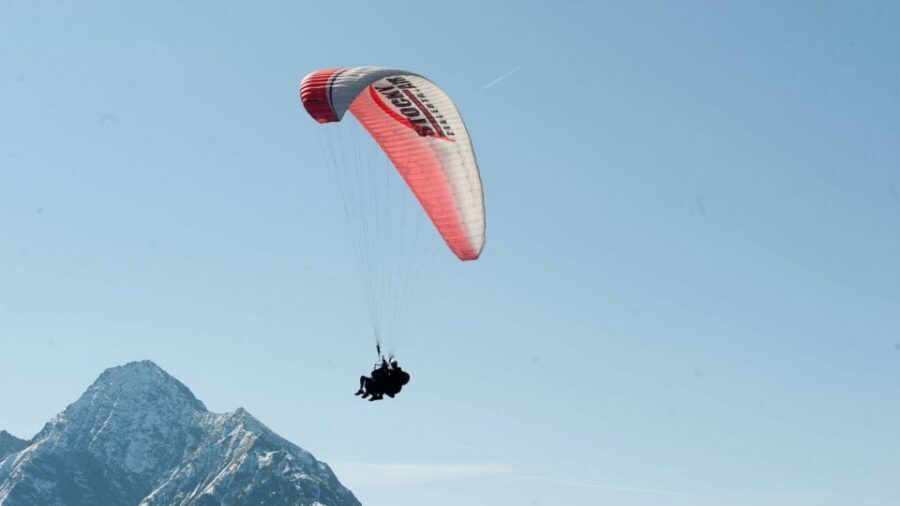 Mayrhofen: Paragliding Flight Experience Over Mountains - Safety briefing and gear fitting: what makes it feel secure