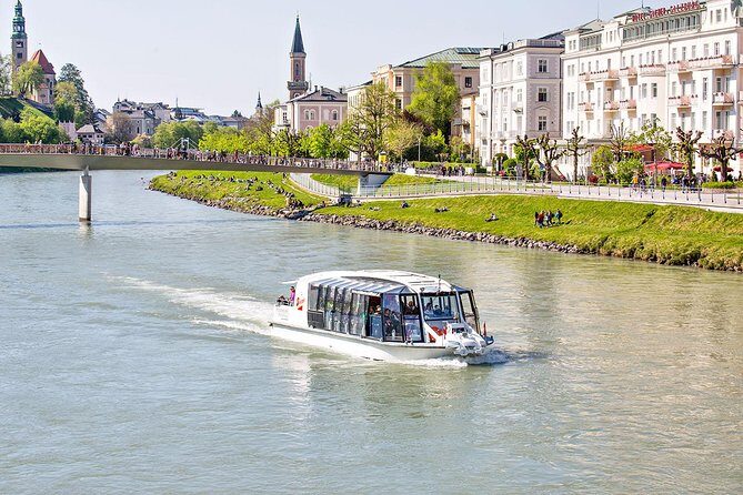 Mozart Concert and Dinner or VIP Dinner at Fortress Salzburg with River Cruise - Mozart at Fortress Salzburg: how this night really feels