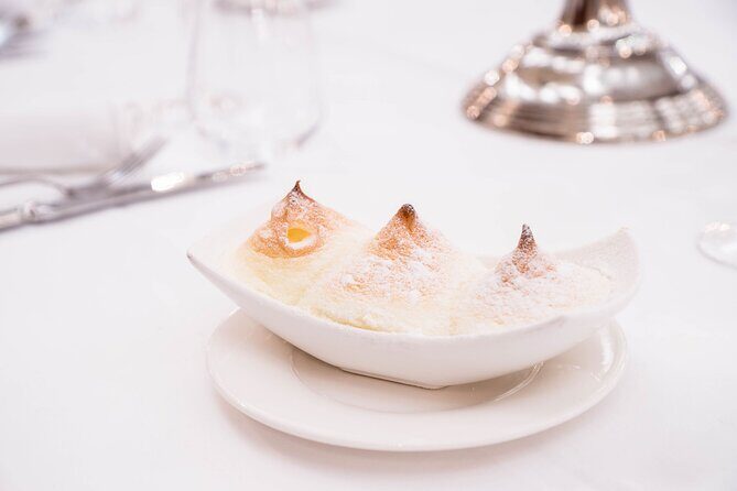 Mozart Dinner Concert in Salzburg - Shared Tables and Seat Visibility: Managing the One Real Trade-Off