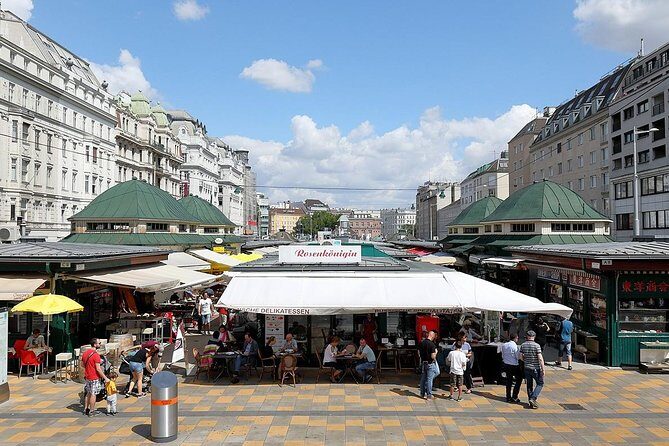 Naschmarkt Food Tour - Stop 1 at Naschmarkt: Seeing the Market the Helpful Way