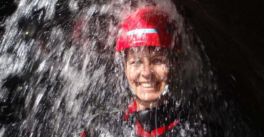 Oetztal: Canyoning "ClearWater" - From the bridge to the ravine: that first abseil coaching moment