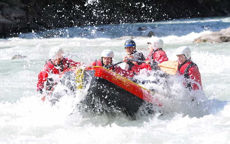 Ötztal: Action Whitewater Rafting at Imster Canyon - The 210 minutes: how calm Inn water becomes whitewater fun