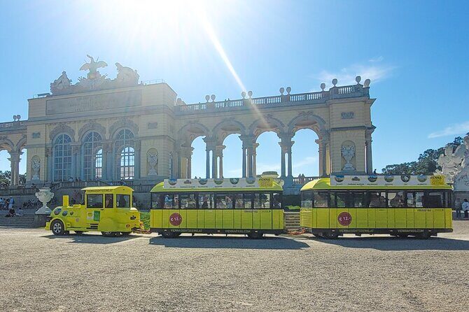 Panoramabahn Schoenbrunn - A 45-minute shortcut through Schönbrunn’s park highlights