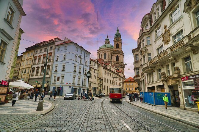 Prague private day tour from Vienna ( local guide ) - Transport Comfort on the Austria–Czech Route