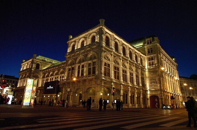 Private 3-Hour Walking Tour of Vienna - Austria’s history and culture, taught at human speed