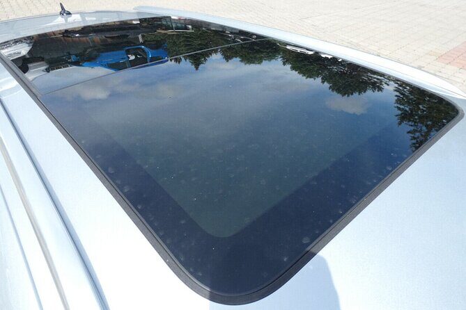 Private Airport and City Transfer in Panoramic Roof Station Wagon - Why a private transfer in Vienna feels like your first win