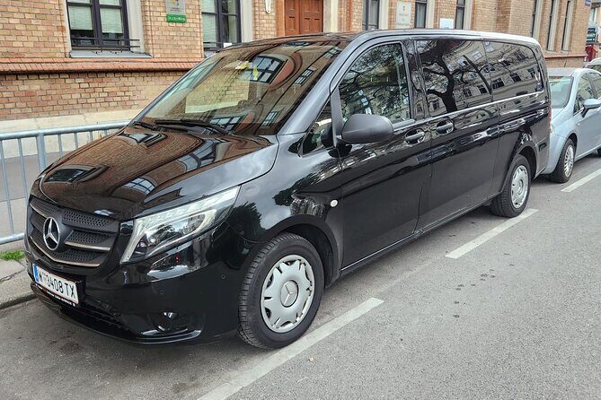 Private airport transfer in Vienna for up to 8 people in minibus - Why This Vienna Minibus Transfer Feels Like a Shortcut