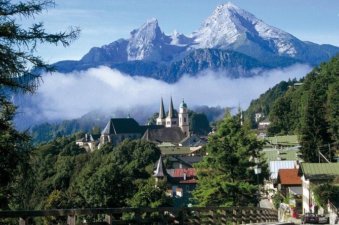 Private Bavarian Mountain Tour from Salzburg - Stop 4: Berchtesgaden Exterior Views and Town Time