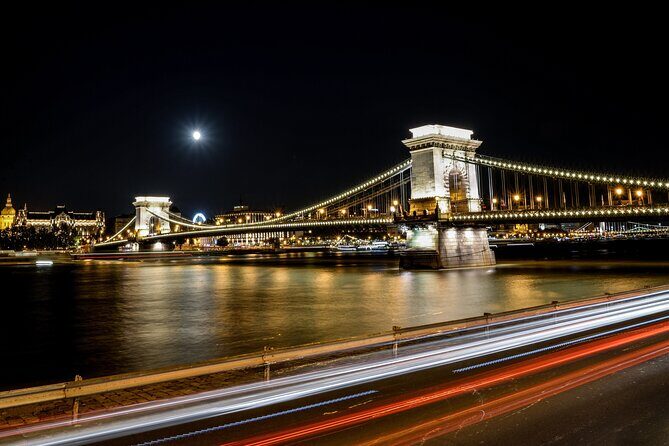 Private car or minivan transfer from Budapest to Vienna or back. - Inside the Sedan or Minivan: Wi‑Fi, Bottled Water, and a Low-Stress Ride