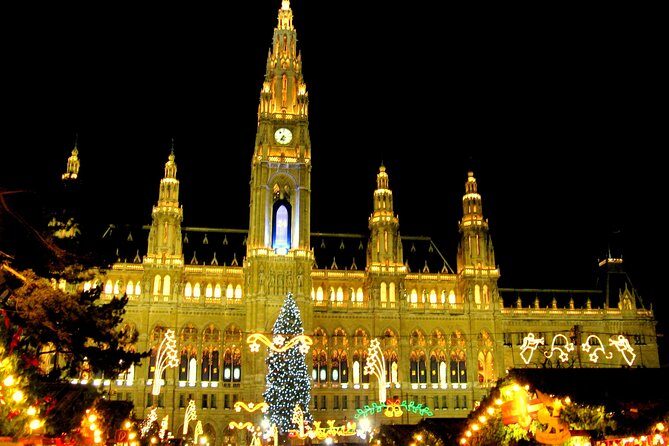 Private Christmas Markets Walking Tour Vienna - Your 2.5-Hour Route: Karlskirche, St. Stephen’s, Golden Quarter, Hofburg, and City Hall