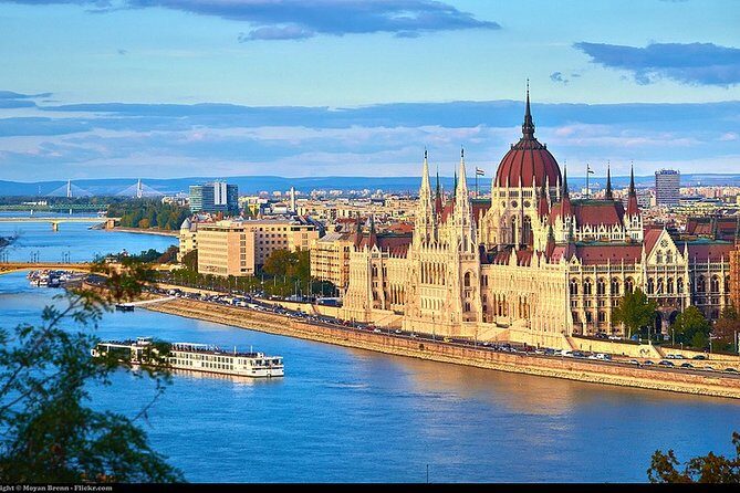 Private day tour to Budapest from Vienna - Stop 4: Fisherman’s Bastion for Parliament Views (and Holiday Lights)