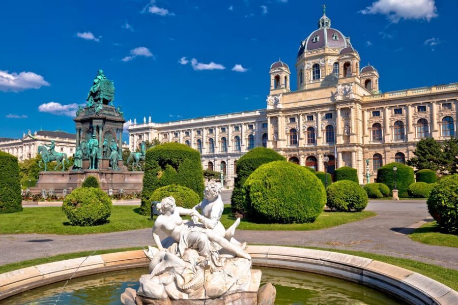 Private day trip from Budapest to Vienna and back - Key Things That Make This Trip Work