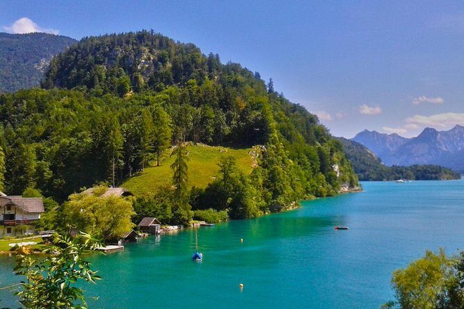 Private Day Trip from Vienna to Hallstatt - A private Vienna–Hallstatt day trip built around real time