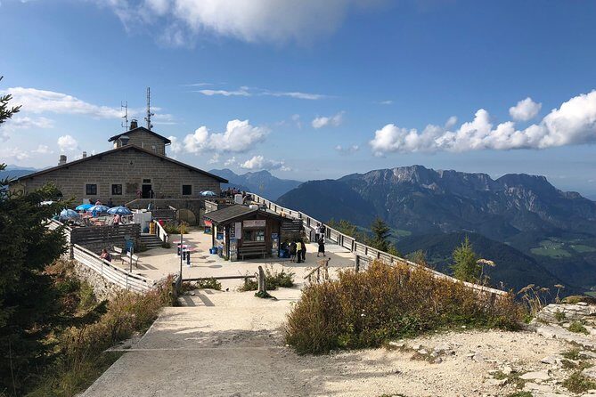 Private Eagle's Nest and Berchtesgaden Tour - Dokumentationszentrum Obersalzberg: guided remembrance that adds meaning