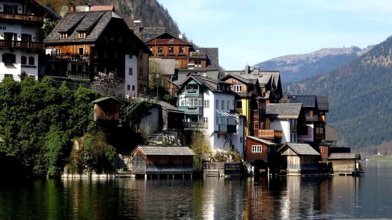 Private Hallstatt & Bad Ischl Day Tour from Salzburg - Fuschl Lake and St. Wolfgang Lake: turquoise versus deep blue