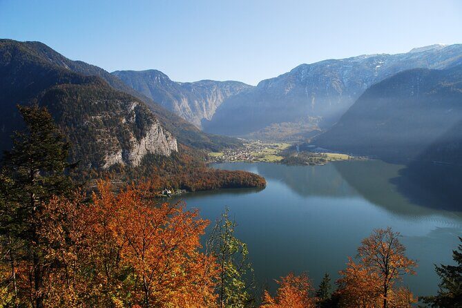 Private Hallstatt Day Trip from Salzburg - St Gilgen on Lake Wolfgang: A Short Stop That Helps You Breathe