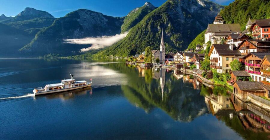 Private Hallstatt Full-Day Tour - Why this private Salzburg-to-Hallstatt day works so well