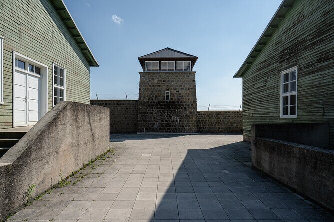 Private Memorial Tour from Vienna to Mauthausen & Eagle's Nest - Breathing Space in the Austrian Alps Before Obersalzberg