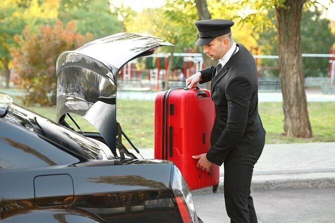 Private One-way Transfer Vienna Airport To Vienna - Practical tips to make it feel reliable on arrival