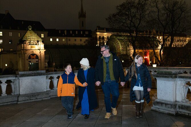 Private Photographer Vienna - A 1-Hour Vienna Photo Shoot That Saves Your Energy