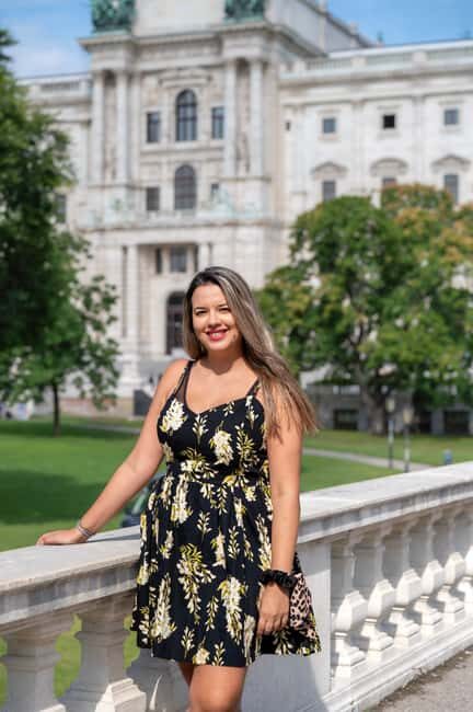 Private Photoshoot in Vienna City Center - What you actually get: 25 edited photos delivered online