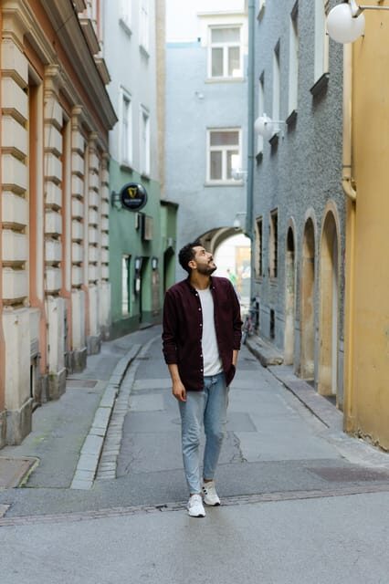 Private Photoshoot Walk Old Town of Graz - How the 1-hour private shoot actually plays out