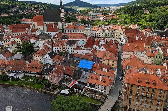 Private Return Day Trip from Linz to Cesky Krumlov with Guided Tour - The Free Time Block: Use It for What You Actually Want