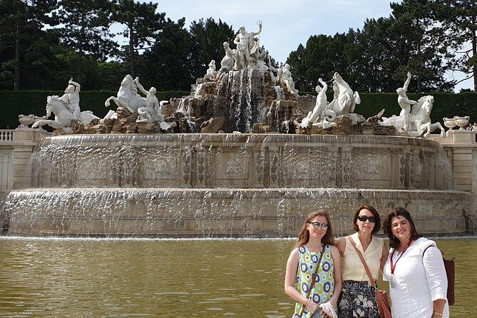 Private Schönbrunn Palace and Gardens Tour - Millions Room and royal apartments: living with style, not just wealth