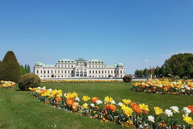 Private Themed Tour of the Belvedere with an Art Historian: "The Kiss" by Gustav Klimt: how it became the Symbol of the Viennese Art - Practical logistics that can make or break your experience