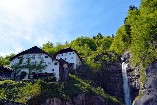 Private Tour: Hallstatt and Where Eagles Dare Castle of Werfen - Hallstatter See and Hallstatt: how to use your two hours well