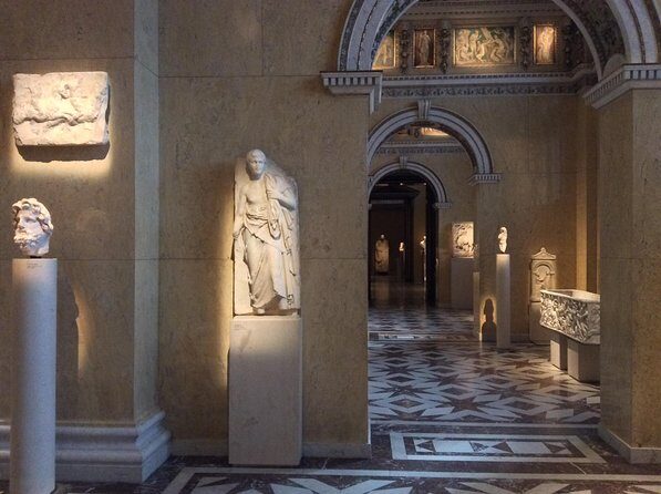Private Tour of the Kunsthistorisches Museum: Secrets of Masterpieces | Tickets included - How the guide makes “masterpieces” feel specific