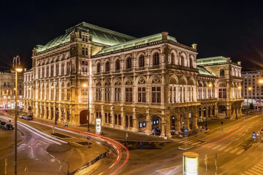 Private tour Vienna: 4 hours by Car - Prater and the Danube: Seeing Vienna’s Waterline Atmosphere