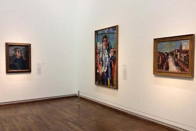 Private Tour with an Art Historian of the Leopold Museum: Gustav Klimt, Egon Schiele and Viennese Art Nouveau - Why the Leopold Museum feels different from other Vienna art stops