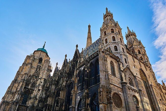 Private Transfer from Salzburg to Vienna: Door-to-door, English-speaking driver - Door-to-door Salzburg pickup that saves your time
