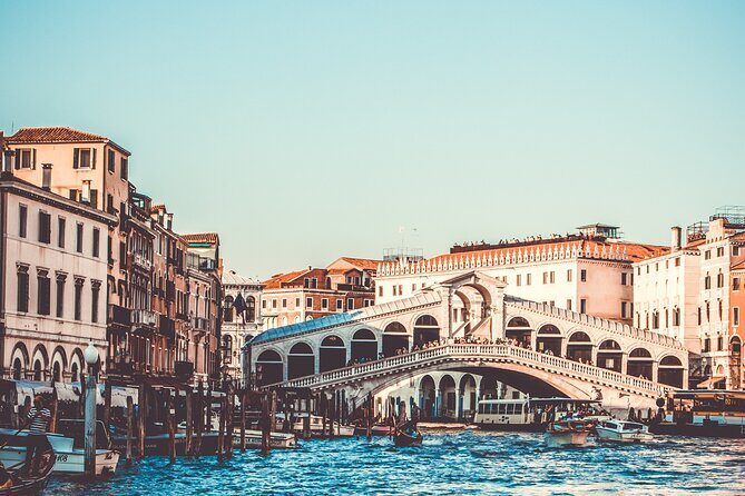 Private Transfer from Venice to Vienna or Vienna to Venice - Luxury vehicle size: sedan vs VAN, and luggage reality