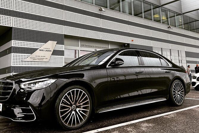 Private Transfer from Vienna City to Vienna Airport (One Way) - Dropping you at the right terminal inside Vienna Airport