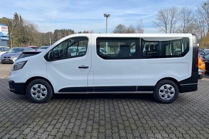 Private transfer from Vienna to Munich with sightseeing stop - Practical value check: is $471.63 per person worth it?