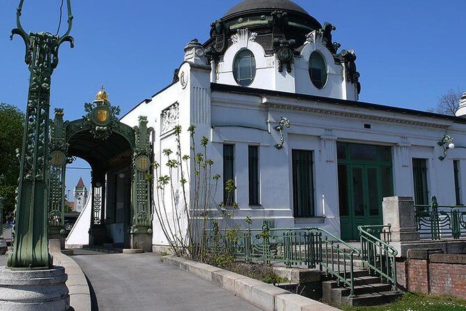 Private Vienna Art Nouveau Walking Tour - The Otto Wagner Pavillon: a seasonal stop with real payoff